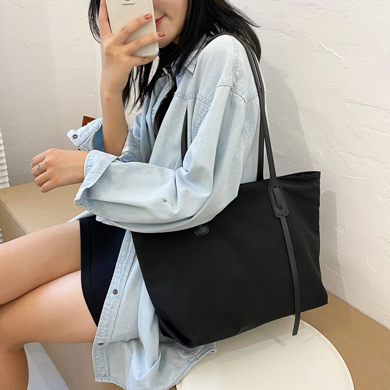 All-match Large-capacity Tote Bag Simple One-shoulder Tote Bag Novaterra